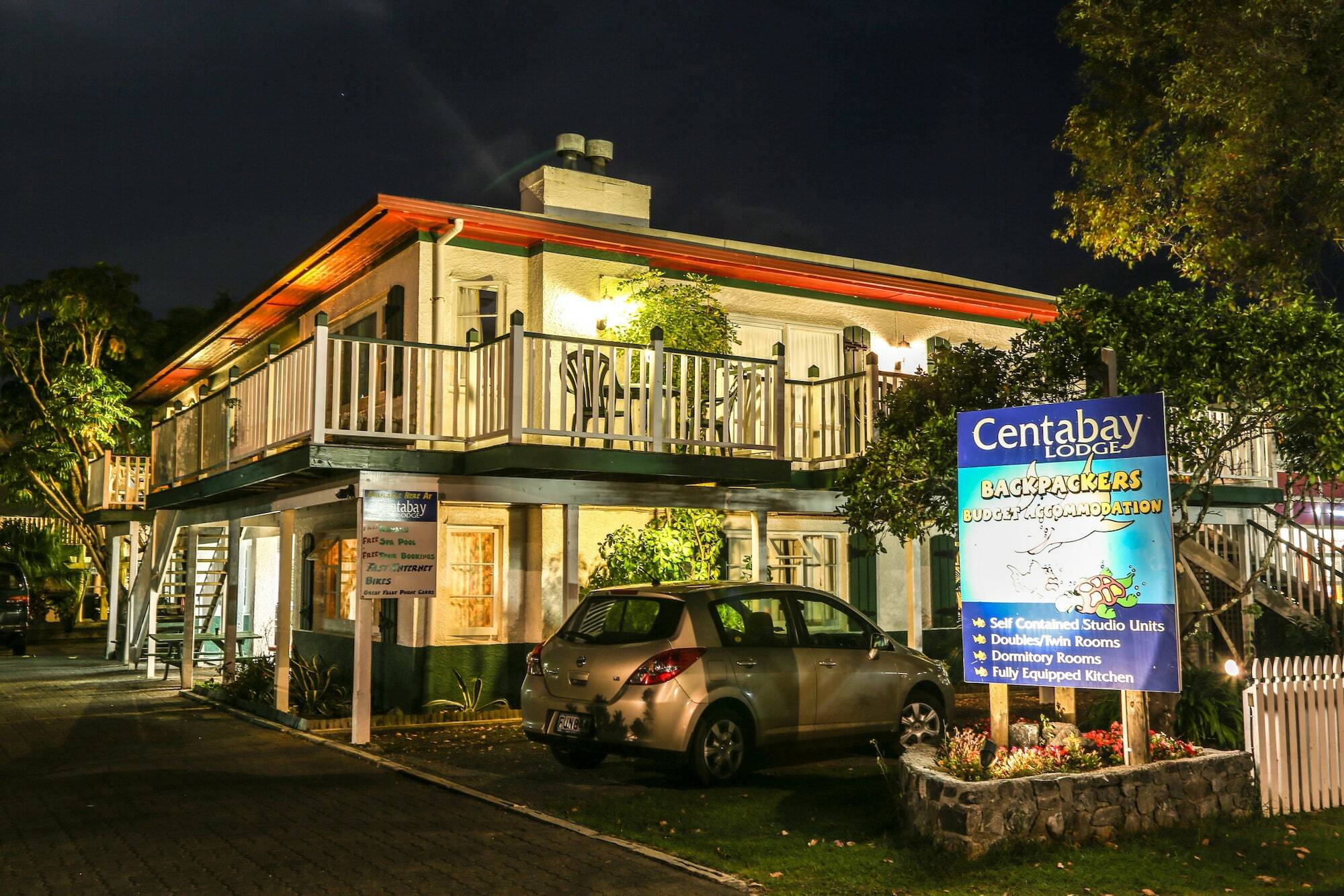 Centabay Lodge And Backpackers Paihia Buitenkant foto